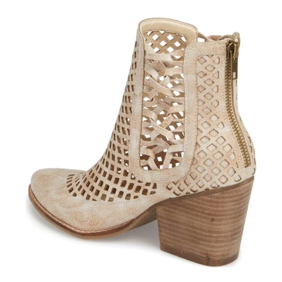 Nordstrom Coconuts by Matisse Booties - Picture 2 of 8